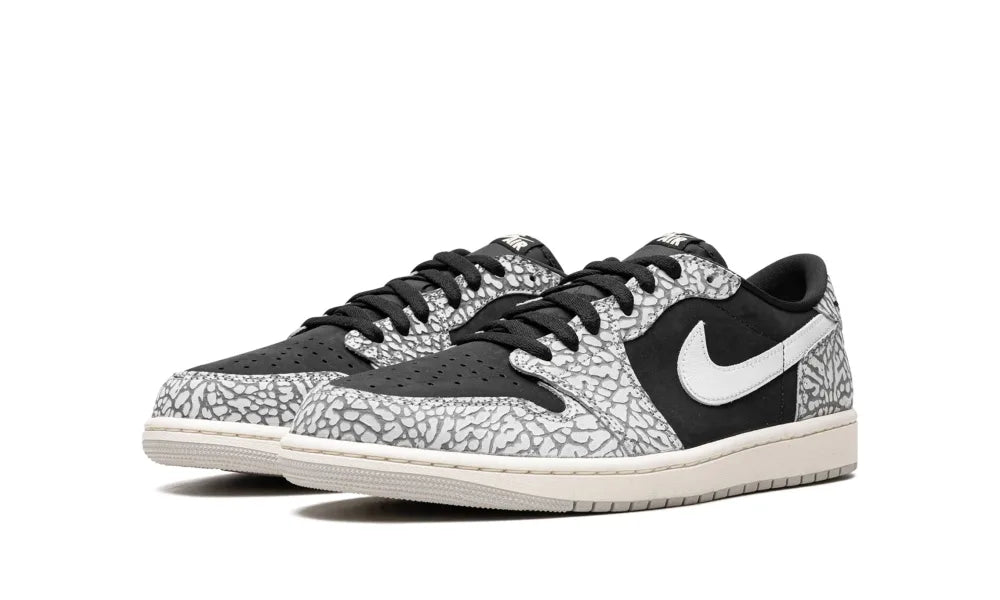 Jordan 1 Retro Low OG Black Cement