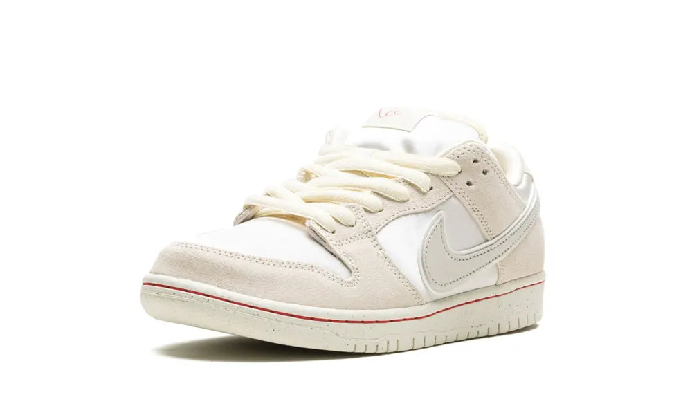 Nike SB Dunk Low City of Love Light Bone