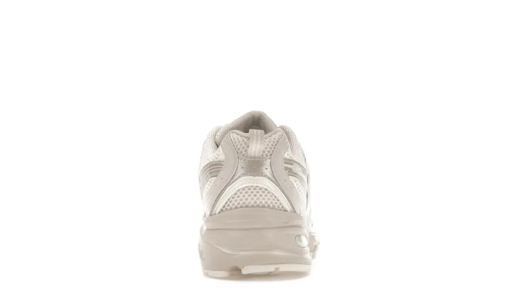 New Balance 530 Moonbeam